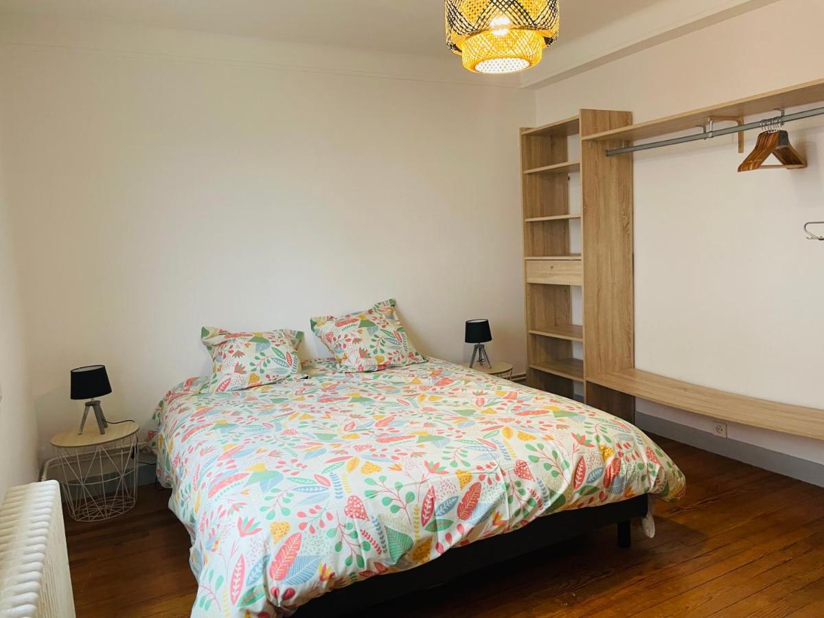 Charmant Appartement De Coeur De Ville - 2 Chambres Lits Queen Size - Netflix - Wifi แชร์บูร์ก อ็อง กงต็องแต็ง ภายนอก รูปภาพ