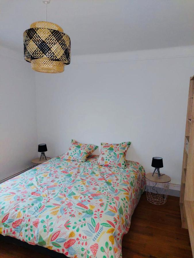 Charmant Appartement De Coeur De Ville - 2 Chambres Lits Queen Size - Netflix - Wifi แชร์บูร์ก อ็อง กงต็องแต็ง ภายนอก รูปภาพ
